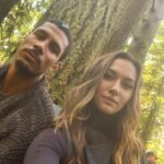 Tasya Teles Instagram – Being an actor is weird. You work alone at home, memorizing lines, becoming different people in the privacy of your own space, putting it on tape — then book a role and all of a sudden you’re working with a team that quickly becomes family.

These muddy days in the trenches on #the100 will always be cherished as wild and beautiful days, that somehow flew by and became wild and beautiful memories.

So excited to be at @Conageddon with this weekend with some of the kru, though we all can’t be together, I hold the most profound gratitude for the enormous cast, and teams of writers and crew members on set that kept us all together .  @cw_the100.

Featuring: @shelby.flannery @chuksta @elizajaneface @richardsharmon @jessicanoelleharmon @marieavgeropoulos @linzzmorgan @jrbourne1111 @elizajaneface @wildpip_morley