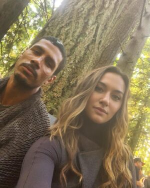 Tasya Teles Instagram - Being an actor is weird. You work alone at home, memorizing lines, becoming different people in the privacy of your own space, putting it on tape — then book a role and all of a sudden you’re working with a team that quickly becomes family.

These muddy days in the trenches on #the100 will always be cherished as wild and beautiful days, that somehow flew by and became wild and beautiful memories.

So excited to be at @Conageddon with this weekend with some of the kru, though we all can’t be together, I hold the most profound gratitude for the enormous cast, and teams of writers and crew members on set that kept us all together .  @cw_the100.

Featuring: @shelby.flannery @chuksta @elizajaneface @richardsharmon @jessicanoelleharmon @marieavgeropoulos @linzzmorgan @jrbourne1111 @elizajaneface @wildpip_morley