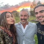 Tasya Teles Instagram - A little snapshot of the #ArtWithMe fam in September celebrating birthdays and working hard on what will be the most EPIC AWM event yet!! 💪✨🔥 Music, djs, interactive art installations, breath workshops, yoga classes, panels, sustainability talks, as well as games and activities for children – this is weekend will be unforgettable!   Come get inspired by the magic of creativity and self-discovery.  Stay tuned for more exciting event info – including an incredible DJ lineup, and TICKET GIVEAWAYS!!!!  Woop woop!   @artwithmelife @carewithmefoundation >>>  LINK IN BIO <<<   -----------------------------------------   ArtWithMe is an arts festival designed to awaken your imagination in ways you never thought possible, and make it possible or you to change in ways you never imagined.  This November 26th and 27th join us for an immersive, univversive two-day festival of events and interactive experiences that’ll inspire every aspect of your being, and swing wide the doors of self-discovery.