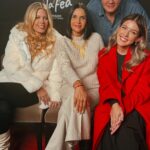 Tati Fernández Instagram - Que les preguntarías? 👀 Tuve la oportunidad de conversar con @actriznatalia @actorjulian @lornacepeda de #BettyLaFea ❤️ Gracias @primevideolat por la oportunidad 🙏🏼 #ad