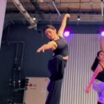 Tati Fernández Instagram - me gustó mucho 💛 @connyazuadancefactory