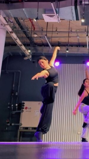 Tati Fernández Instagram - me gustó mucho 💛 @connyazuadancefactory