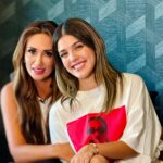 Tati Fernández Instagram - [CONCURSO CERRADO] Felicidades @sari_.mf ⬅️🎉 Peopleeee!!! Hoy a las 20:00hrs tenemos nuevo #SinEditar con @tatiifernandez 😱😱😱 vayan a verlo people que lo pasamos muy bien. ADEMÁS tenemos concurso!!! Entre toda la gente que comente por qué se debería ganar un #GalaxyTabS9 y para qué lo usaría vamos a REGALAR UNO 🫣 vamonooooos! #VueltaAClasesConSamsung #Publicidad Gracias @samsungchile y @pullmanvitacura