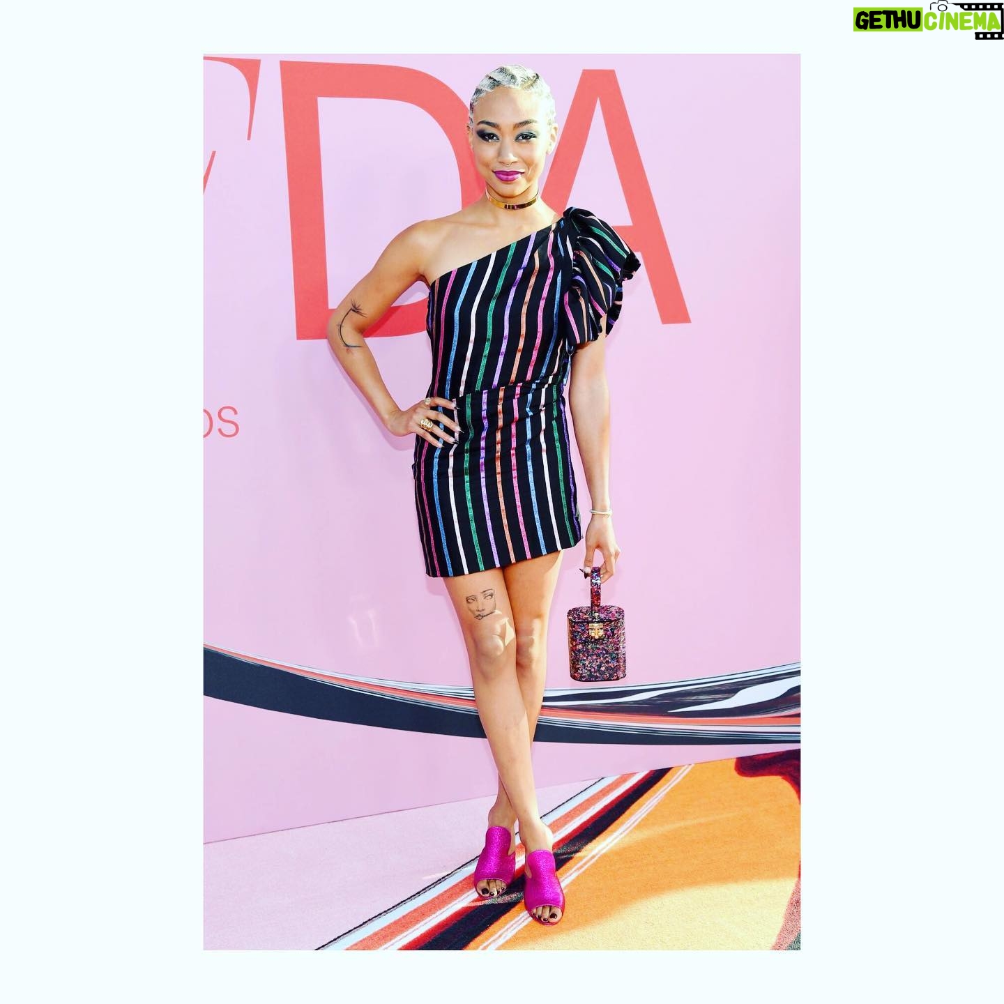 Tati Gabrielle Instagram - Thank you @tanyataylor for giving me the honor of being your date last night to the #cfdaawards. It was a magical evening, full of inspiration, love, laughs & pizza. And I’ll never forget it 🙏🏽💕