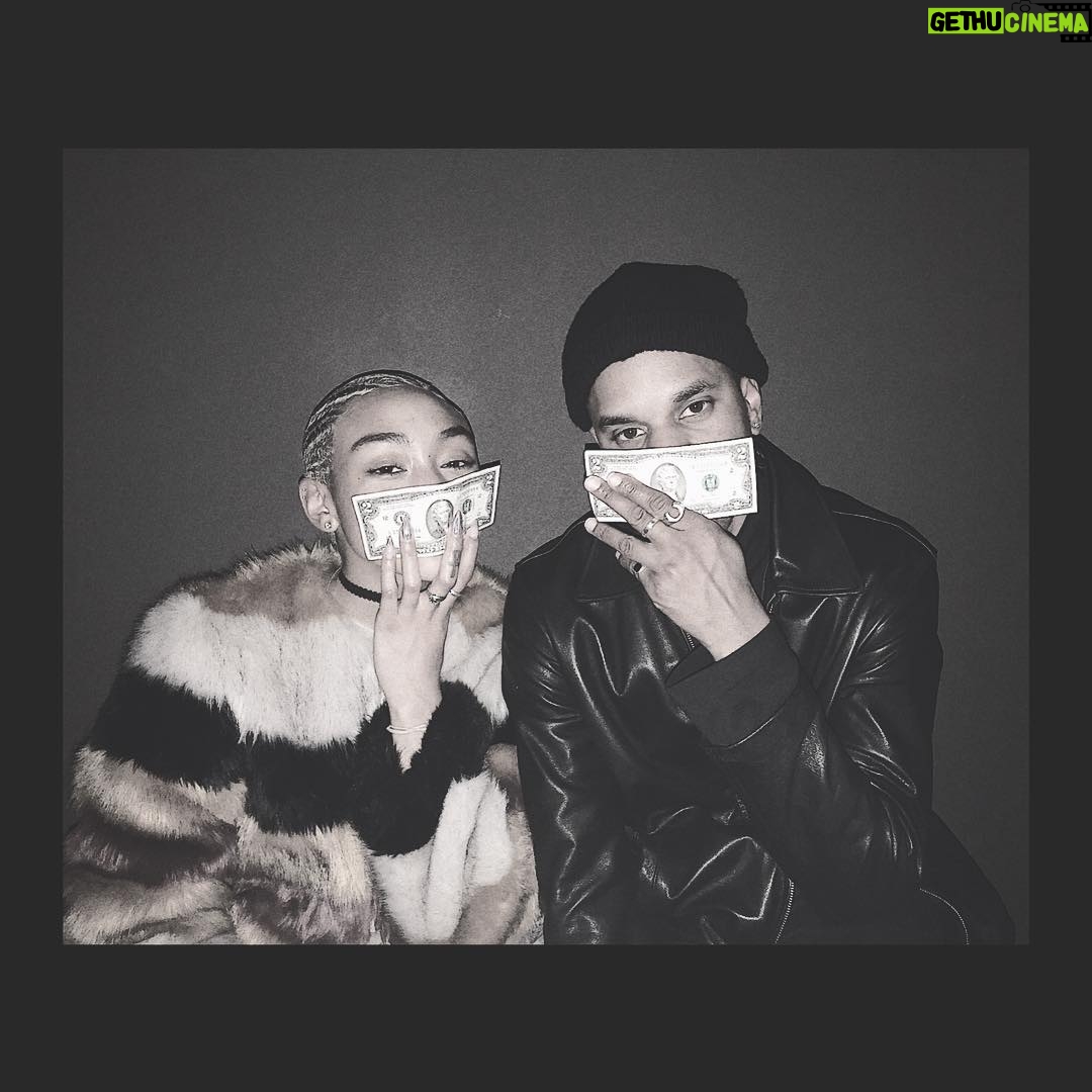 Tati Gabrielle Instagram - Happy Birthday to the rarest of them all. You truly are @whatthepeopleneed 🙏🏽💙 #26onthe26th #ROD #Family