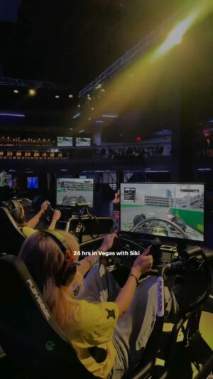 Tati McQuay Instagram - Spent a weekend gaming IRL with @siki.io & it was the coolest experience 🤍 (P.S. i will be practicing for next time i promise) 🫡 

#siki #hyperx #sikiroyale #gamer #lasvegas @allied_esports @hyperx @hyperxarena