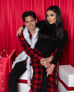 Tati McQuay Instagram - happy holidays from us 💌🎄 shot by: @niftyshots