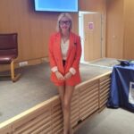 Tatiana-Laurence Delarue Instagram - Conférence au Ministère de La Justice justice_gouv Présidée par Madame @alouisdeputee13 Déléguée interministérielle à l'aide aux victimes. Merci🙏🏼 Une rencontre très importante, pour écouter et travailler ensemble, sur les idées des travaux qui sont essentiels actuellement, pour accompagner au plus près encore, toutes les victimes de notre société (conjugales, intrafamiliale, attentats, professionnelles, harcèlements...) Comme toujours, la très engagée Madame @marleneschiappa Secrétaire d'État de l'économie sociale et solidaire et, de la Vie Associative de France, a fait le déplacement spécialement pour soutenir les travaux. Avec ma plus grande admiration envers les intervenants à cette #conference au #ministeredelajustice et des belles rencontres humaines enrichissantes, pleines d'espoir, que je vous incite à découvrir dans leur histoire personnelle et dans, leur combat majestueux : Merci Mme @banondessources Le combat ne cesse ✊🏼 Bravo Laurent Boyer @associationlespapillons pour cette idée extraordinaire des boîtes aux lettres pour les enfants victimes 🙏🏼 Le coeur d'une maman qui saigne en vous écoutant Madame Nora Tirane Graisse la lutte continue avec @marionlamaintendue Monsieur Arthur Dénouveaux pour la force que vous offrez avec l'association @lifeforparis paris Ma rencontre pleine d'émotions avec Madame Ben Aouissi Hager Association @unevoiedesenfants On se retrouve vite.. Merci encore à Alexandra Louis d'avoir entendu ma requête urgente et accepté le début des travaux auprès de vous et vos équipes du Ministère de la justice, aux sujets post-condamnation. Pour qu'une victime, ne soit plus jamais celle qui se sent condamnée🙏🏼 -Ne pas provoquer de nouveau le Silence! Par un mauvais suivi des victimes! -Ce n'est pas la victime qui a été condamné! -Une victime de Violence Conjugale, ne doit pas être mauvaise mère menacée, de se voir retirer un enfant! -L'aide aux victimes, doit être une proposition! Pas une obligation, une condamnation, un jugement, une intrusion, une violation, un harcèlement, une menace dans leur qualité de Femme, Mère, Victime. -Ne traitons pas les victimes comme si elles étaient les condamnées! Travaux urgent en cours🙏🏼
