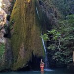 Tatiana-Laurence Delarue Instagram - 🇬🇷🌊Cascade magique⛰️🧗🏼‍♀️ Dans les #richtisgorge Il faut sous les 40 degrés, ce donner la force pour y parvenir, mais la magie de l'arrivée en vaut la randonnée. Quelques petites frayeurs de glissade, de jump, de badaboum... Mais 💪🏼 🫶🏼Je ne pense qu'à une seule chose sur place... Vivre ça avec Toi💭🐨 L'année prochaine tu auras 2ans et demi, on partira ensemble mon petit aventurier. Je souhaite que tu découvres ce monde féerique, que nous offre notre si belle 🌎 ❤️ #cascade #waterfall #greece #crete #trek #richtisgorge #grece #trekking #randonnée
