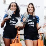 Tatiana Dias Instagram - e não é que deu pódio? 🏆 de longe, um dos nossos maiores desafios! Você, ruim do estômago. Eu, ruim da cabeça. E a gente não desistiu da gente! Jogar com você é lembrar porque eu sou apaixonada por esse esporte @biancamota_ Corremos, gritamos, e chegamos no lugar mais alto do pódio! Ser campeã em casa tem um sabor melhor ainda! Obrigada, minha cavala! Obrigada @lskcup ❤️