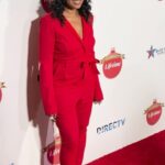 Tatyana Ali Instagram - Kicking off the week all smiles because the premiere of #TheHolidayProposalPlan is THIS SATURDAY at 8/7c @tatyanaali