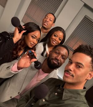 Tatyana Ali Instagram - I had so much fun with @janellejamescomedy, @willtylerjames, @zackfox, & @brandonkylegoodman! Crystal is so juicy and so full of psychosis lol. She's definitely the most fun character I’ve chewed on in a while 🙏🏾 

Thank you @quintab for this blessing! Keep on shining! 

For those who didn’t catch the episode live, it’s now streaming on Hulu! #AbbottElementary