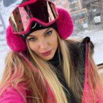 Taylor Mega Instagram - Barbie Mega fantasia delle montagne ⛷️💞
