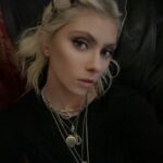 Taylor Momsen Instagram – 5 by 5