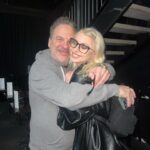 Taylor Momsen Instagram - The best time with the BEST and FUNNIEST guy tonight @jeffgarlin at the @hollywoodimprov Anytime I get to see Jeff is an experience I look forward to. Thanks to @theskylerstone for putting on a great show and all the comedians including the great @anthonyjeselnik you all killed tonight!! ❤️😂 📸 @theartistsg