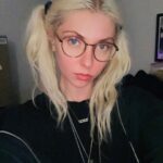 Taylor Momsen Instagram - #happymonday
