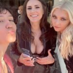 Taylor Momsen Instagram - Ok…so is there anyone more amazing than today’s BIRTHDAY GIRL @aliejoboxblock !?!?! For over a decade she ran my life, ran our tours, directed videos, fought off the creeps and all around RULED! If you know her, you know you can’t NOT fall in love with her! Give her ALL the birthday love today, Alie you’re the best and I’ll love you forever!!! Have the best day!! ❤️❤️❤️❤️❤️❤️
