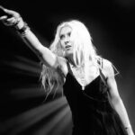 Taylor Momsen Instagram - Sing it…