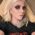 Taylor Momsen Instagram – That’s a WRAP!  Thank you @summerfest and everyone who came out to make our last #deathbyrockandrolltour show AWESOME…see you on the flip side ❤️❤️❤️ 💄 @theartistsg