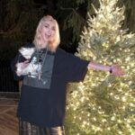 Taylor Momsen Instagram - Bring on #2024 !!!! Have a great NYE and a happy New Year to you all! ❤️🎉🤪🤘😘