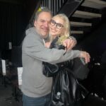 Taylor Momsen Instagram - The best time with the BEST and FUNNIEST guy tonight @jeffgarlin at the @hollywoodimprov Anytime I get to see Jeff is an experience I look forward to. Thanks to @theskylerstone for putting on a great show and all the comedians including the great @anthonyjeselnik you all killed tonight!! ❤️😂 📸 @theartistsg