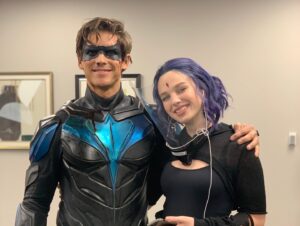 Teagan Croft Instagram - Titans Season 3 has started streaming on hbomax!! Here are some sneaky set pics to celebrate… I reckon you all will love this season ;) #hbomax #dctitans @hbomax @dctitans