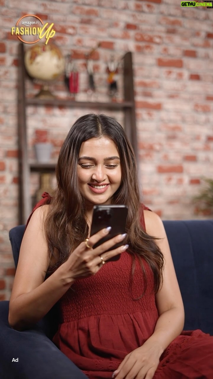 Tejasswi Prakash Instagram - Stay #HarPalFashionable Find everything to style your airports looks - Co-ord sets, stilettos, earrings, trolley bags and more on @amazonfashionin Top Fashion & Beauty Brands, Easy Returns and On-Time Delivery. Fashion made effortless. #AmazonFashionUp