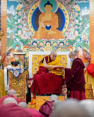 Tenzin Gyatso Instagram - A collection of photographs captured during the ordination ceremony of novice monks and nuns, held at the residence of HHDL in Dharamsala, HP, India on March 2, 2023. Photos by Tenzin Choejor #dalailama #buddhism #ordination #monk #india #tibet #tibetan