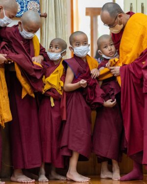 Tenzin Gyatso Instagram - A collection of photographs captured during the ordination ceremony of novice monks and nuns, held at the residence of HHDL in Dharamsala, HP, India on March 2, 2023. Photos by Tenzin Choejor #dalailama #buddhism #ordination #monk #india #tibet #tibetan