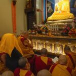 Tenzin Gyatso Instagram – Pilgrimage to Mahabodhi Temple in Bodhgaya, Bihar, India on December 16, 2023. #dalailama #bodhgaya #pilgrimage
