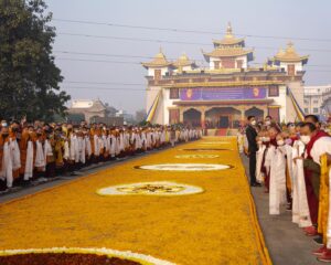 Tenzin Gyatso Instagram - Long life offering ceremony to HHDL by Nyingma tradition of Tibetan Buddhism at Palgyul Namdroling Monastery in Bodhgaya, Bihar, India on January 18, 2023. #dalailama #bodhgaya