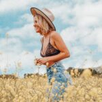 Tere Kuster Instagram - Hey Cariño, hoy es lunes de novedades y quiero contarles de || DAHLA || una nueva marca femenina exclusiva de @falabella_cl, con una propuesta variada en vestuario, ropa interior y accesorios con una esencia sexy y lo mejor de todo: a precios muy convenientes.! || Exclusivo en Falabella.com || #DahlaEnFalabella