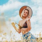Tere Kuster Instagram - Hey Cariño, hoy es lunes de novedades y quiero contarles de || DAHLA || una nueva marca femenina exclusiva de @falabella_cl, con una propuesta variada en vestuario, ropa interior y accesorios con una esencia sexy y lo mejor de todo: a precios muy convenientes.! || Exclusivo en Falabella.com || #DahlaEnFalabella