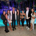 Teresa Giudice Instagram - Happy New Year 🎆 2024 #happynewyear #family #2024 #bahamas 🤍🖤