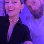 Teresa Palmer Instagram - 🖤🖤🖤 @diorbeauty @dior a beautiful Christmas dinner with new friends and old. Makeup/hair by @emmalexandramua