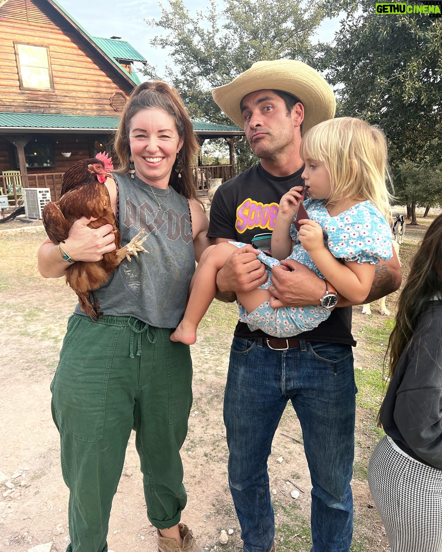 Teresa Palmer Instagram - This trip, these adventures ๐ฅน last night on the road. Reminded of/learnt these past two weeks; Commune living for the win Magic is real Sisterhood is everything Board games are majorly our thing Pyrenees farm dogs x 4 please Soulful connections gimme life Iโd like a pet donkey Terrence Malick is everything Austin has amazing vegan food Burger King Impossible burger is ๐ค My mum is SUCH a baller Less stuff, more us Manifesting is legit Which witch is which Iโm a Monopoly Deal savant Washer/dryer-in-one wrinkles clothes #Rvlife is our happy place ๐ฆ๐ฎ๐งโโ๏ธโจ๐ฝ๐ฒ๐๐ต๐๐๏ธ๐ด๐ฏโโ๏ธ๐จโ๐ฉโ๐งโ๐ง๐จโ๐ฉโ๐ฆโ๐ฆ๐โค๏ธ P.s we rented our fully stocked RV from Glampers California, a small family owned and operated business. I already miss our home away from home on wheels. We rented the Tiffin 2020, sleeps 8 and is called the โThe Memory Makerโ (and it sure was!) we used their code to receive 10% off and you can too, itโs โGlampersโ, book at www.glampersca.com