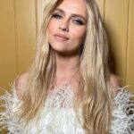 Teresa Palmer Instagram – @mptf Night Before #theOscars party. 🦢🦢
@adamburrel makeup
@kyleeheath hair
@annabelleharron styling wearing @cultgaia