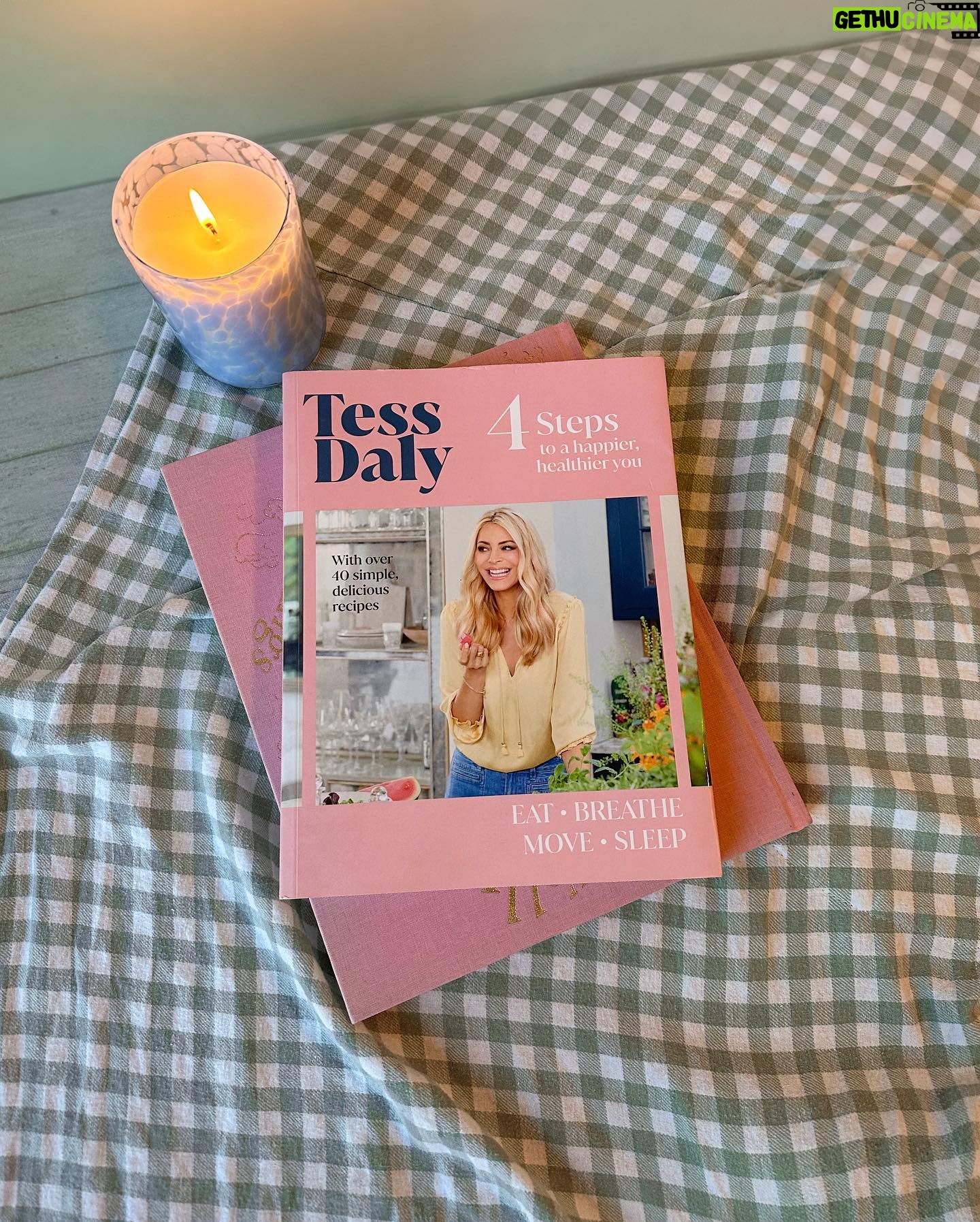 Tess Daly Instagram - January over, time to set up some new healthy habits for Feb with a bit of mind and body exercise ✨ which means taking a bit of time for yourself, getting outside in the fresh air after (too much time hibernating indoors if you’re anything like me) and keeping active 🧘♂️ working on raising that heart rate with a bit of healthy exercise which is good not only physically, but for the brain too - starting with something simple like a brisk walk or yoga class 💫 Next up is prising myself away from those all too comforting carbs & getting back into some gut-boosting recipes, has anyone tried the Pumpkin & Ginger Super-you Soup from my cookbook? So quick to make, warming and great for your gut. With fibre-rich veg carrots and pumpkin and topped with pumpkin seeds plus Tumeric which can help indigestion and inflammation in the gut & lots of gut friendly ginger and garlic 🧄🥄 Grab a copy of my book in my bio ⬆️