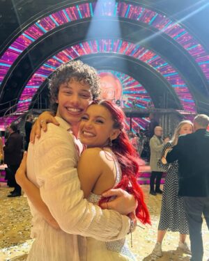 Tess Daly Instagram - And it’s over for another year! ✨ 
Congratulations to this years @bbcstrictly winners @ellielouiseleach & @vitocoppola our wonderful finalists @bobbybrazier & @diannebuswell and @laytonwilliams & @nikita_kuzmin and ALL of our brilliant couples for making this a wonderful series👏 the standard of dancing was just incredible; so many records were broken; so many amazing stories told and  great friendships made. A big thanks to all of our crew who work so hard to make the show something to look forward to every year! And thanks so much to you at home for watching❤️

Love the second pic of our 3 couples having a group hug before we announced the winner, making lifelong memories 🥰