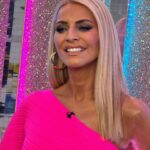 Tess Daly Instagram - One step closer to the glitterball trophy 🪩 it’s semi final time ! Styling @jamesyardley, hair @mauriceflynn, makeup @aimeeadamsmakeup 🩷