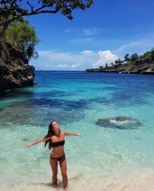 Tess Masazza Instagram - Ho paura in aereo ma…
#viaggiare #vogliadievadere