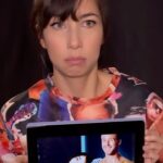 Tess Masazza Instagram – E comunque meno male che Ryan non sa (e non saprà mai) della mia esistenza. 😅

#fannumero1 #ryangosling #insopportabilmentedonna #themasazzolsing