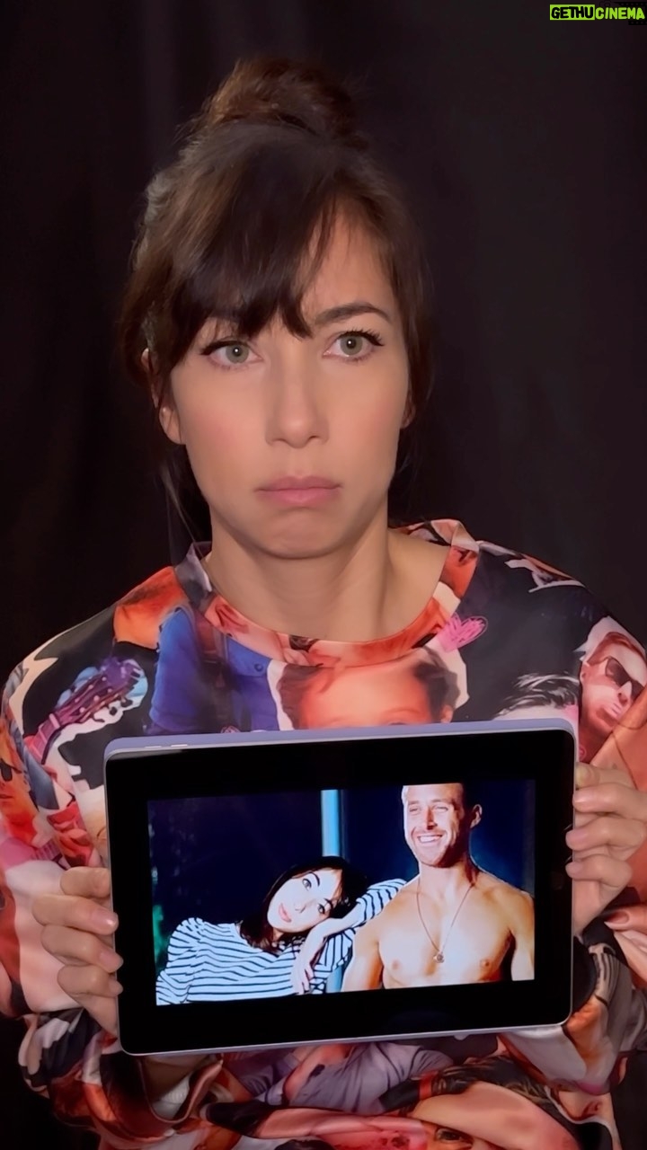 Tess Masazza - 47.4K Likes - E comunque meno male che Ryan non sa (e non saprĆ mai) della mia esistenza. š
#fannumero1 #ryangosling #insopportabilmentedonna #themasazzolsing