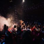 Tess Masazza Instagram – Stasera è l’ultima replica. Siamo al teatro San Babila di Milano…proprio dove abbiamo debuttato nel 2019. Sono commossa, felice, triste, emozionata, malinconica. Questo spettacolo è speciale e stasera sarà una serata indimenticabile. 
Vi aspettiamo (ci sono ancora biglietti se vi va!)
🥰💃🏻
Foto di @lucamarenda