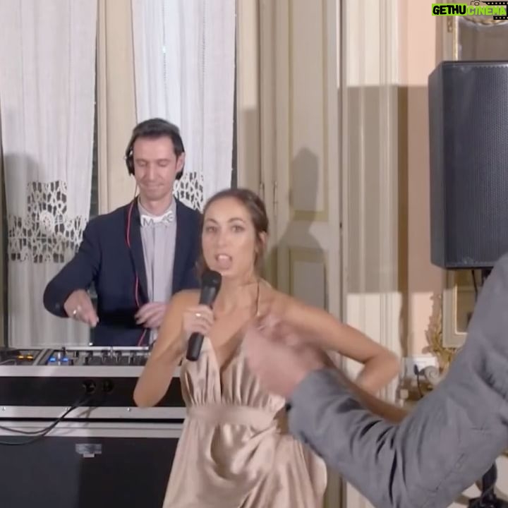 Tess Masazza - 38K Likes - La voglia matta di ballare fino allāalba! šš»
#insopportabilmentedonna #estate #ballando