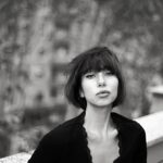 Tess Masazza Instagram – À la garçonne
