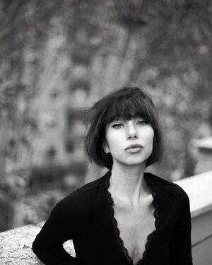 Tess Masazza Instagram - À la garçonne