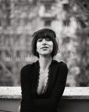 Tess Masazza Instagram - À la garçonne