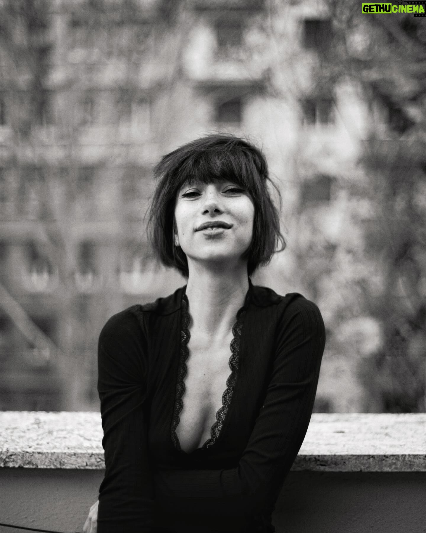 Tess Masazza - 22.1K Likes - à la garçonne