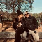 Thalí García Instagram – Felipe & Yo,
Conquistamos tanto, crecimos tanto, nos hicimos mejores muchas veces, viajamos, callamos la boca de muchos y también evolucionamos. Si hay algo en este mundo que me llena el alma, es decir que se que nos vamos mejor que cuando llegamos a esta relación. A veces la vida actúa de maneras muy extrañas, a veces hay ciclos que se cumplen, caminos que nos llevan a rincones del mundo diferentes y aunque el amor sea gigante a veces solo toca decir a adiós y confiar, confiar en que Dios es maravilloso y el universo siempre conspira en favor del amor.
Te amo y te amaré siempre.